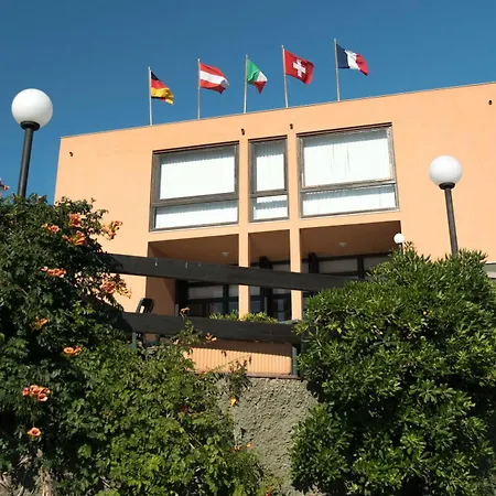 La Caletta 3* Torre dei Corsari